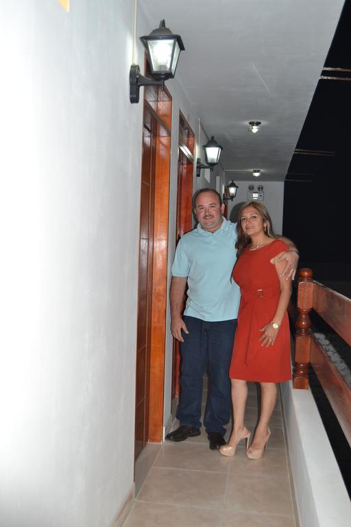 Hostal El Sueno De San Martin Paracas Exteriör bild